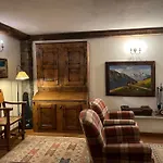 Monte Bianco Elegant Courmayeur Daire *