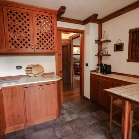 Apartment Monte Bianco Elegant Courmayeur