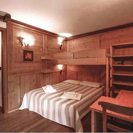 Apartment Monte Bianco Elegant Courmayeur