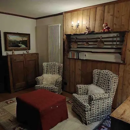 Monte Bianco Elegant Courmayeur Apartment Pre-Saint-Didier