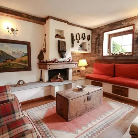 Apartment Monte Bianco Elegant Courmayeur Pre-Saint-Didier